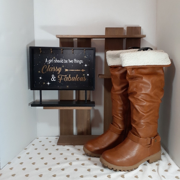 Shoe Dazzle Shoes - Shoedazzle "Cheyann" Womens Boots